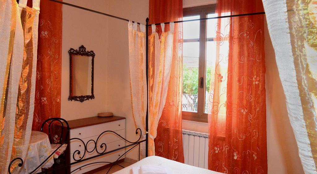 La Casa Delle Rose Room With Air Conditioning La Spezia Extérieur photo